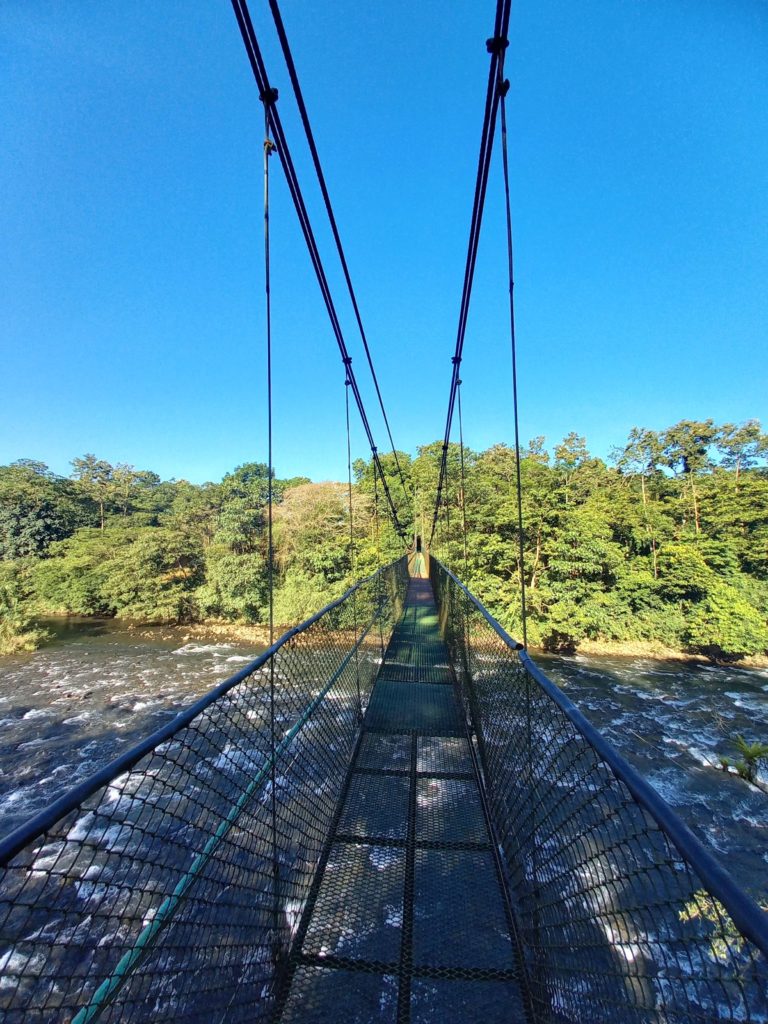 Pont suspendu Tirimbina lodge